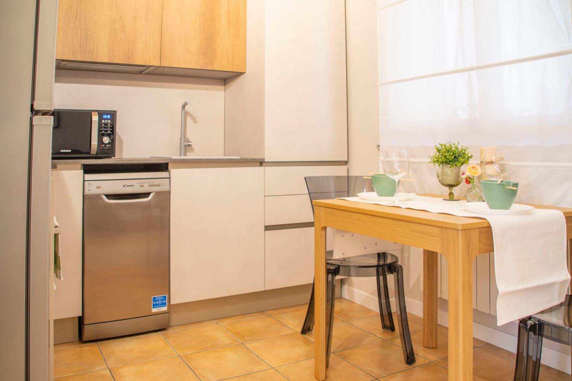 Small Island In Milan Apartment Екстериор снимка